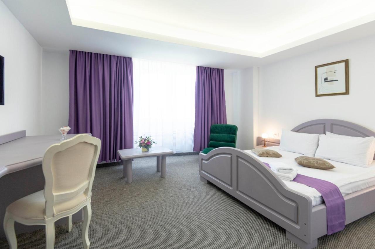 Hotel Randy Constanţa Exteriér fotografie