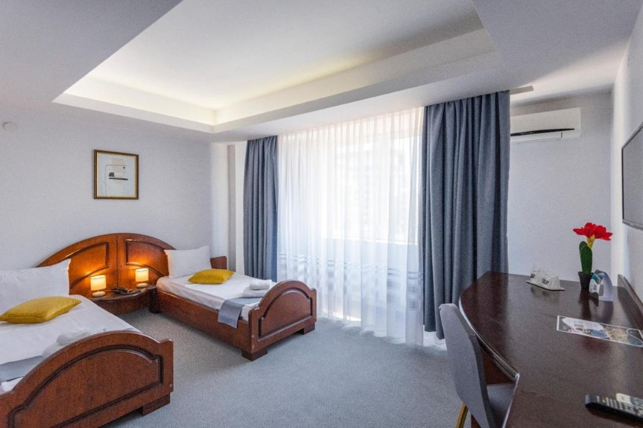 Hotel Randy Constanţa Exteriér fotografie