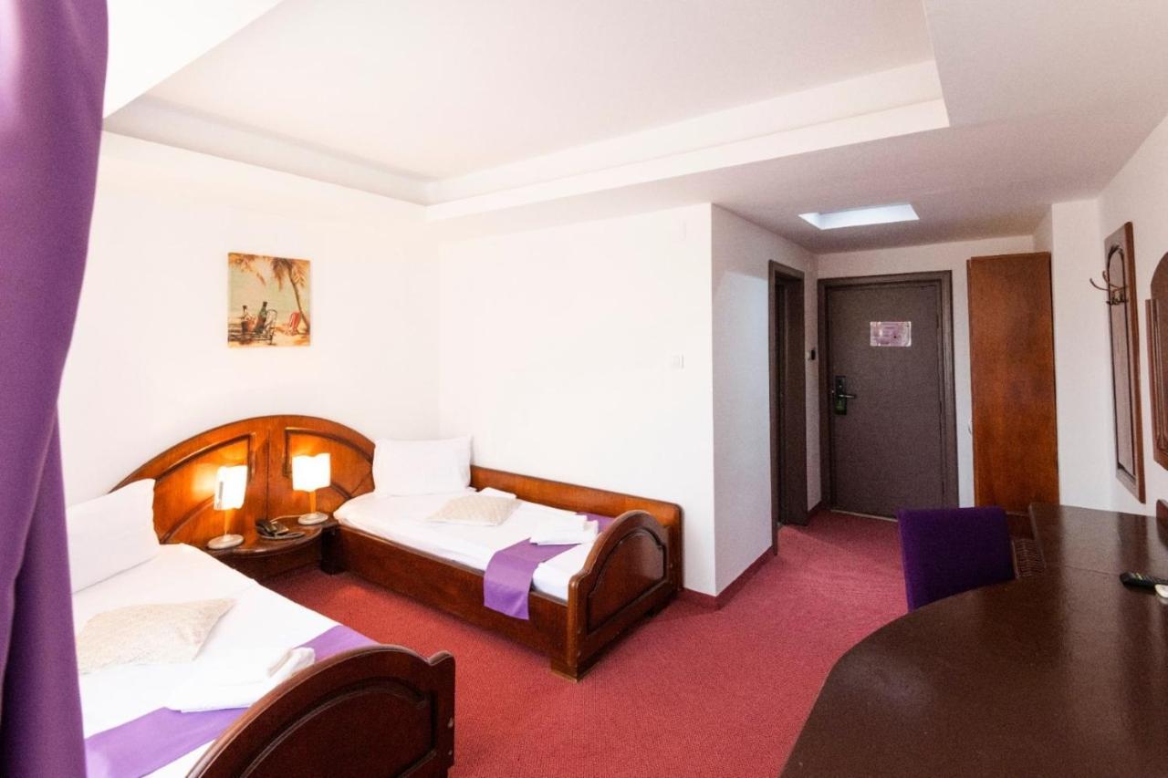 Hotel Randy Constanţa Exteriér fotografie